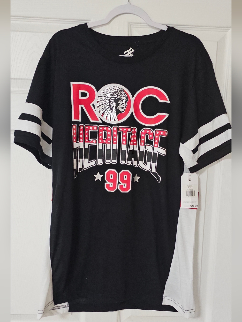 NWT Rocawear Graphic Tee